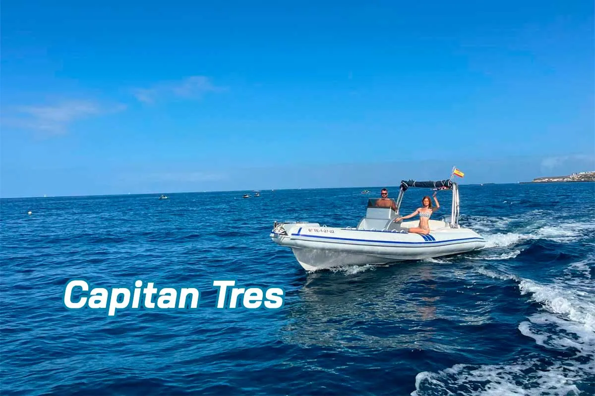 Capitán Tres barca privata con skipper 1